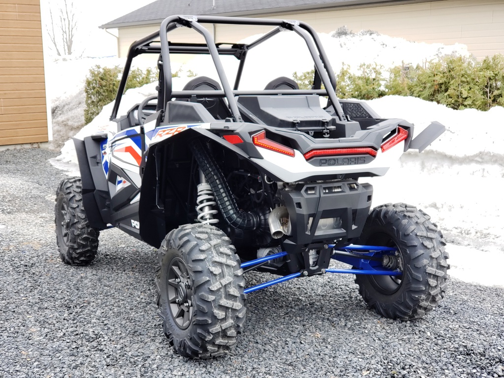 AI-RZR-6419 Extensions d’ailes Polaris RZR 64&quot; 1000, 2 ou 4 places 2018 à 2024